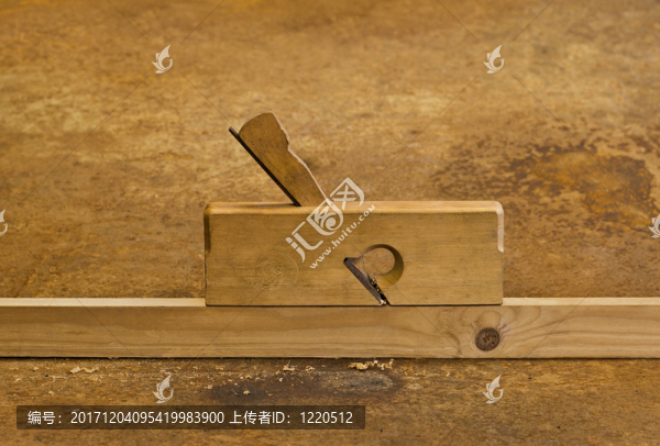 側(cè)面