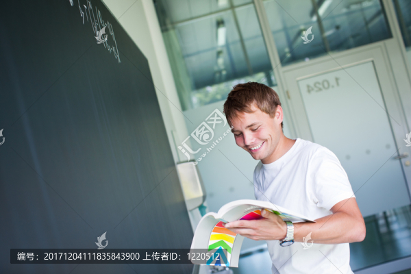 男性的