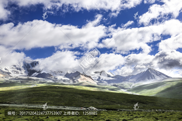 阿尼瑪卿雪山