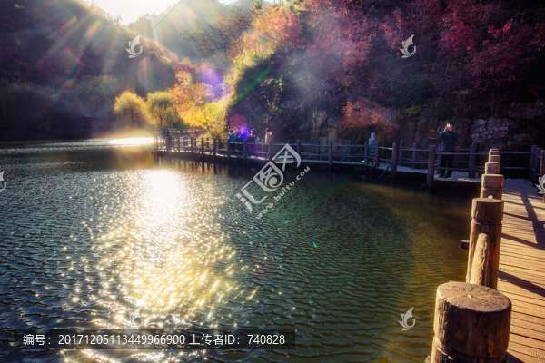 山泉湖泊瀑布