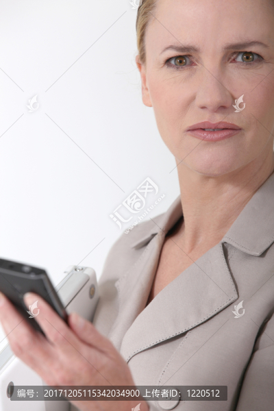 女人