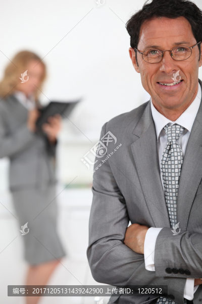 女人