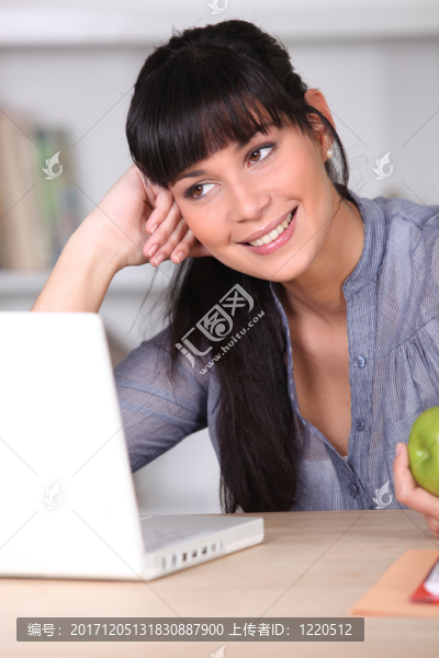 美麗的