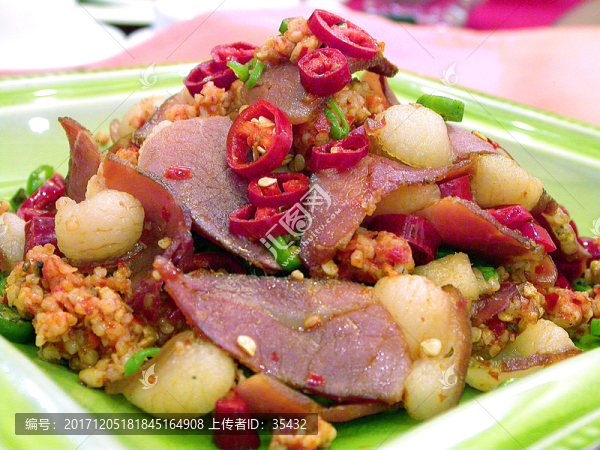 辣椒炒風(fēng)肉