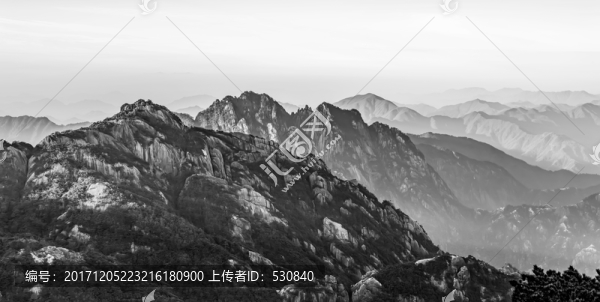 水墨遠山