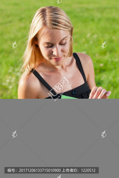 女人