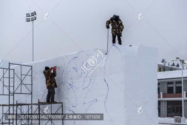雪雕現(xiàn)場