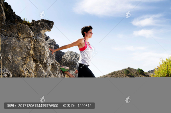 女人