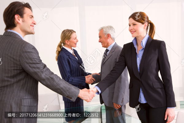 女人