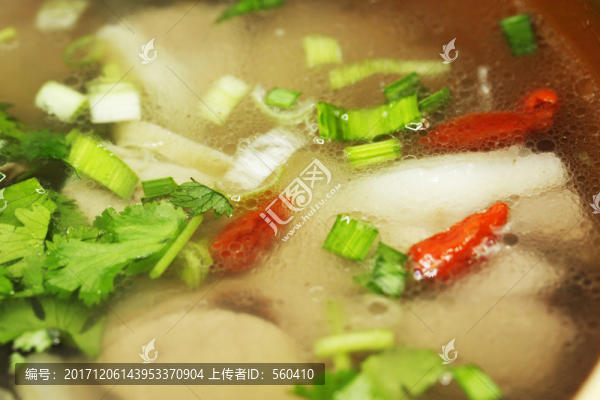 羊肉,羊湯,枸杞,養(yǎng)身,補(bǔ)氣血