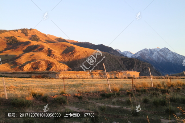 夕陽山脈