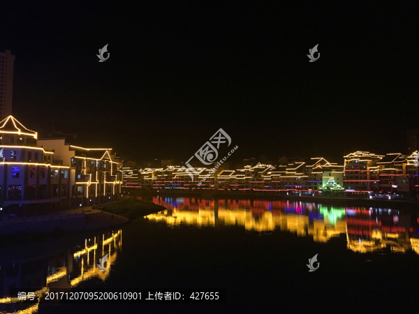 水鄉(xiāng)夜景
