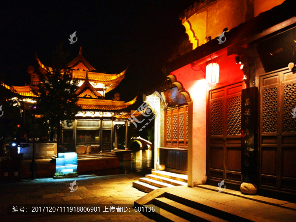 魯鎮(zhèn)古鎮(zhèn)夜景