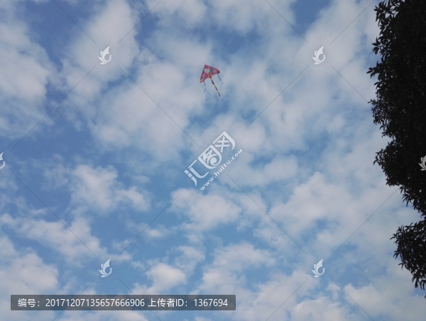 藍天白云