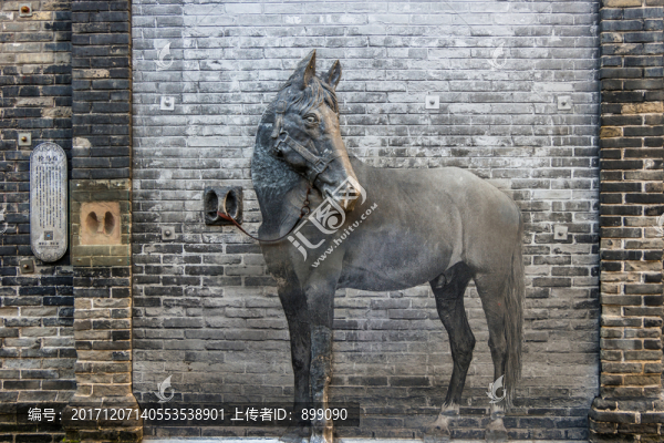 寬窄巷子馬雕塑