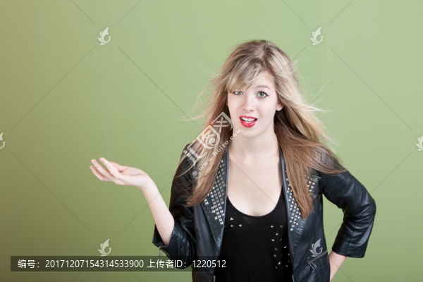 女人