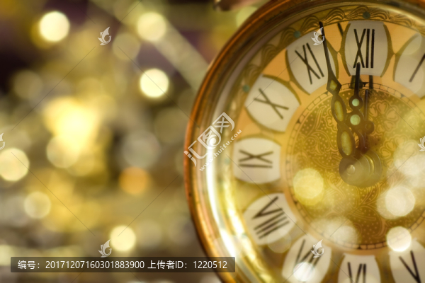 將近午夜