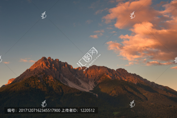 山