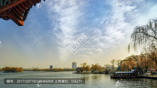 大明湖風(fēng)光