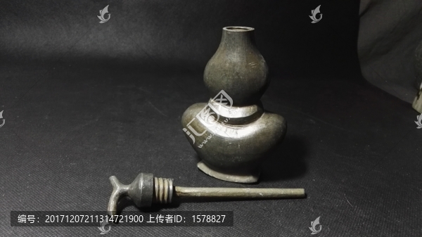 民國葫蘆形錫酒壺