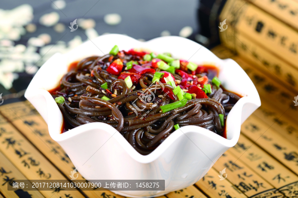 酸辣蕨根粉
