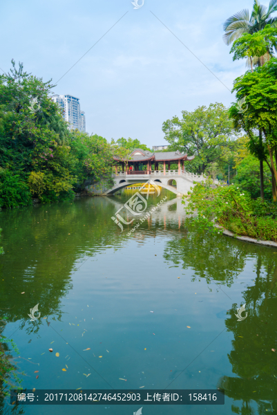 廣西柳州柳候公園羅池風(fēng)雨橋