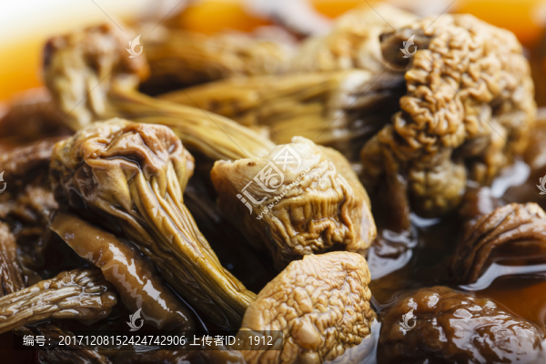 野生松茸湯