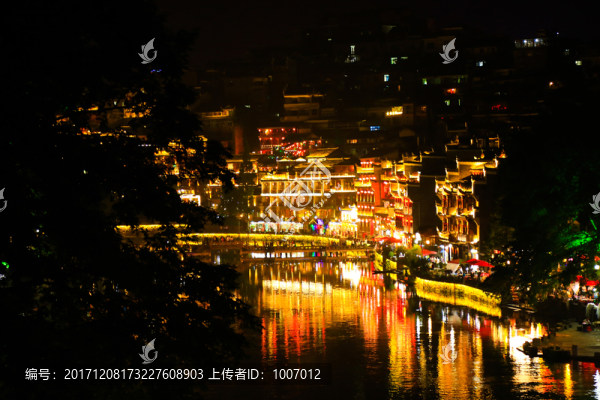 鳳凰古城夜景