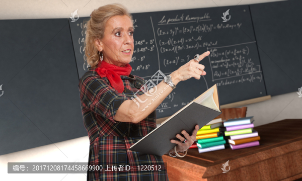 女人