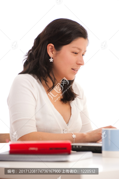 女人