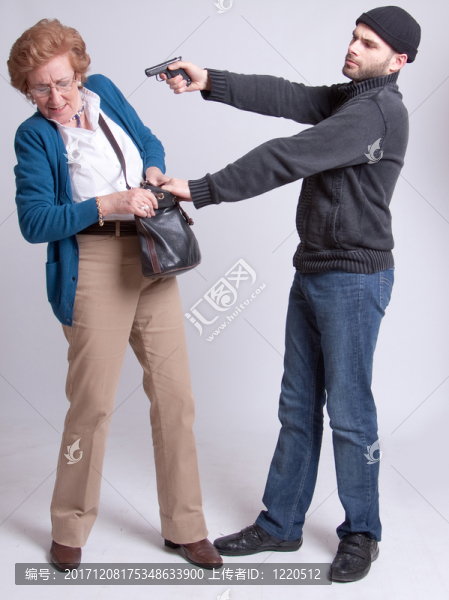 女士