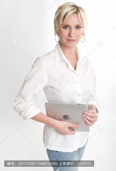 女人
