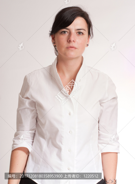 女人