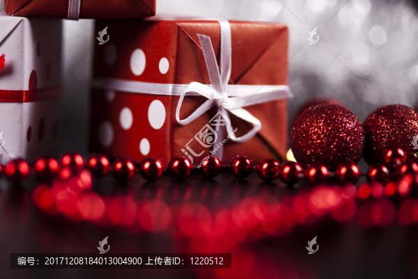 假日
