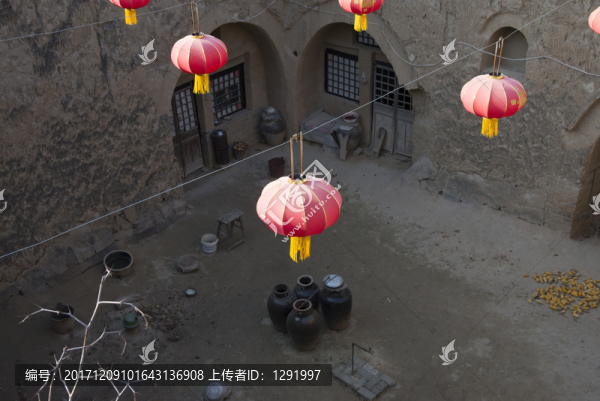 地坑院