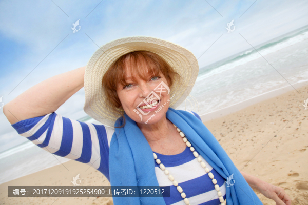 女人