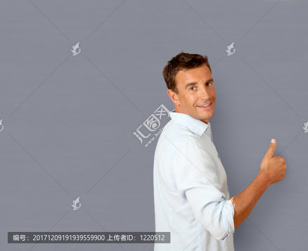 笑