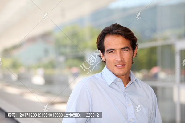 笑