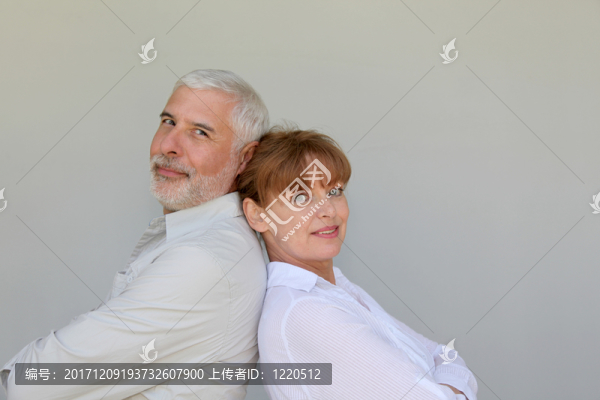 女人