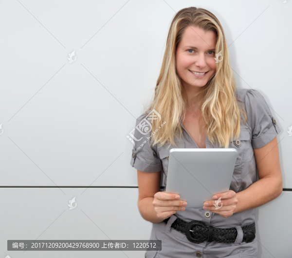 女人