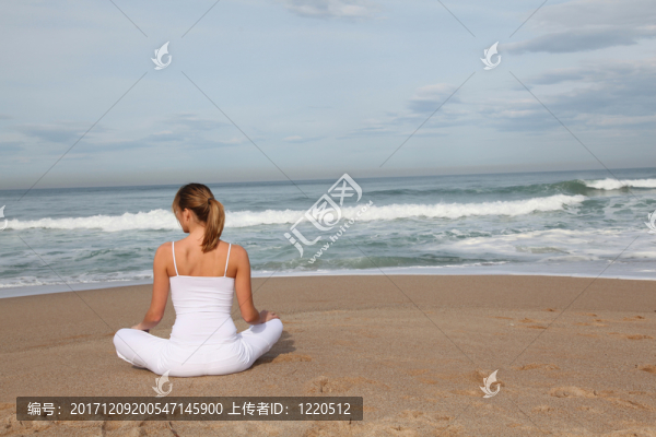 女人