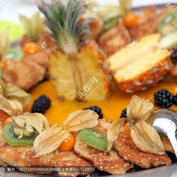 自助餐小炸肉排