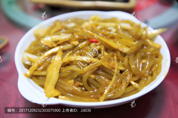 酸筍粉條