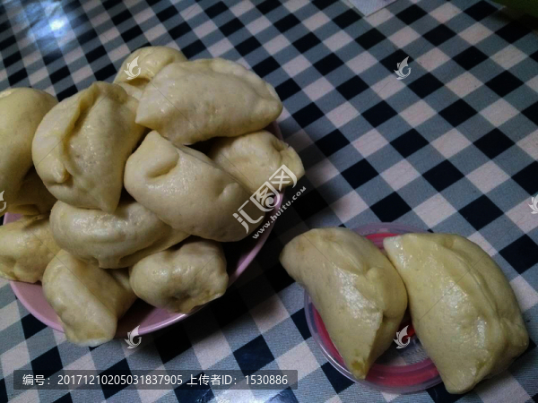 小麥蒸餃