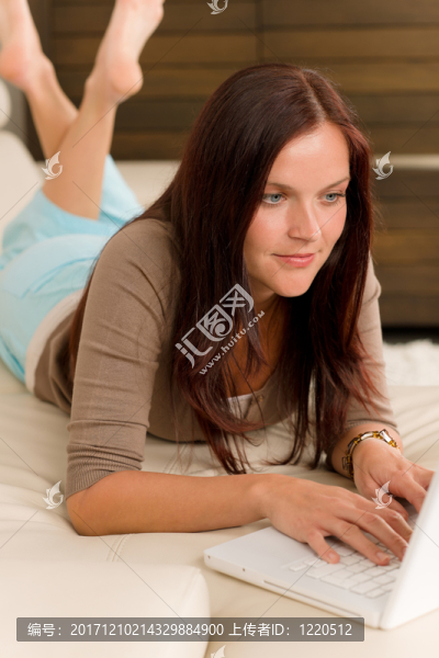 女人