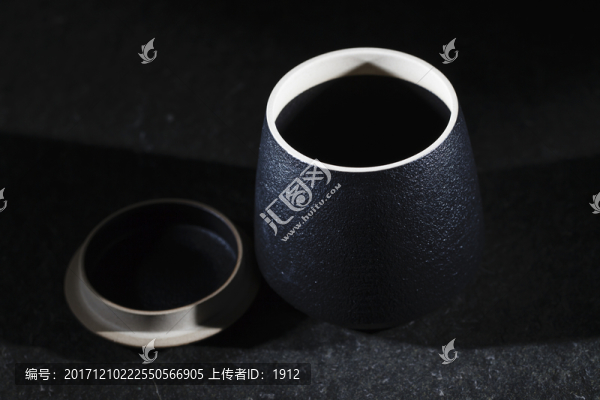 黑陶茶罐