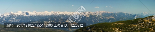 toten,gebirge山峰的全景