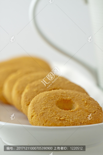 緊密的