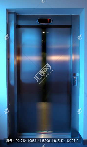 電梯