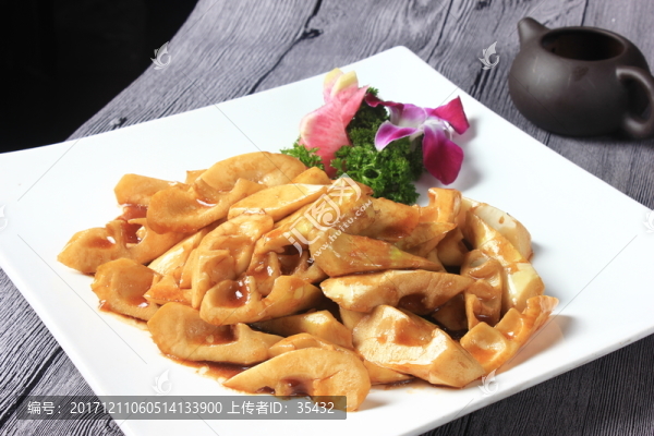 油燜春筍